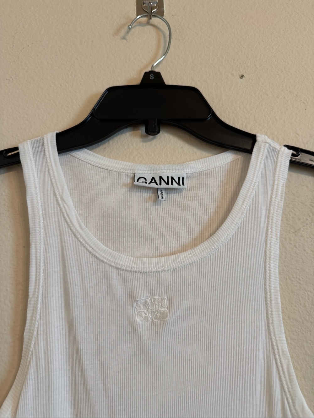 GANNI Ribbed Tank Top - Picture 3 of 10
